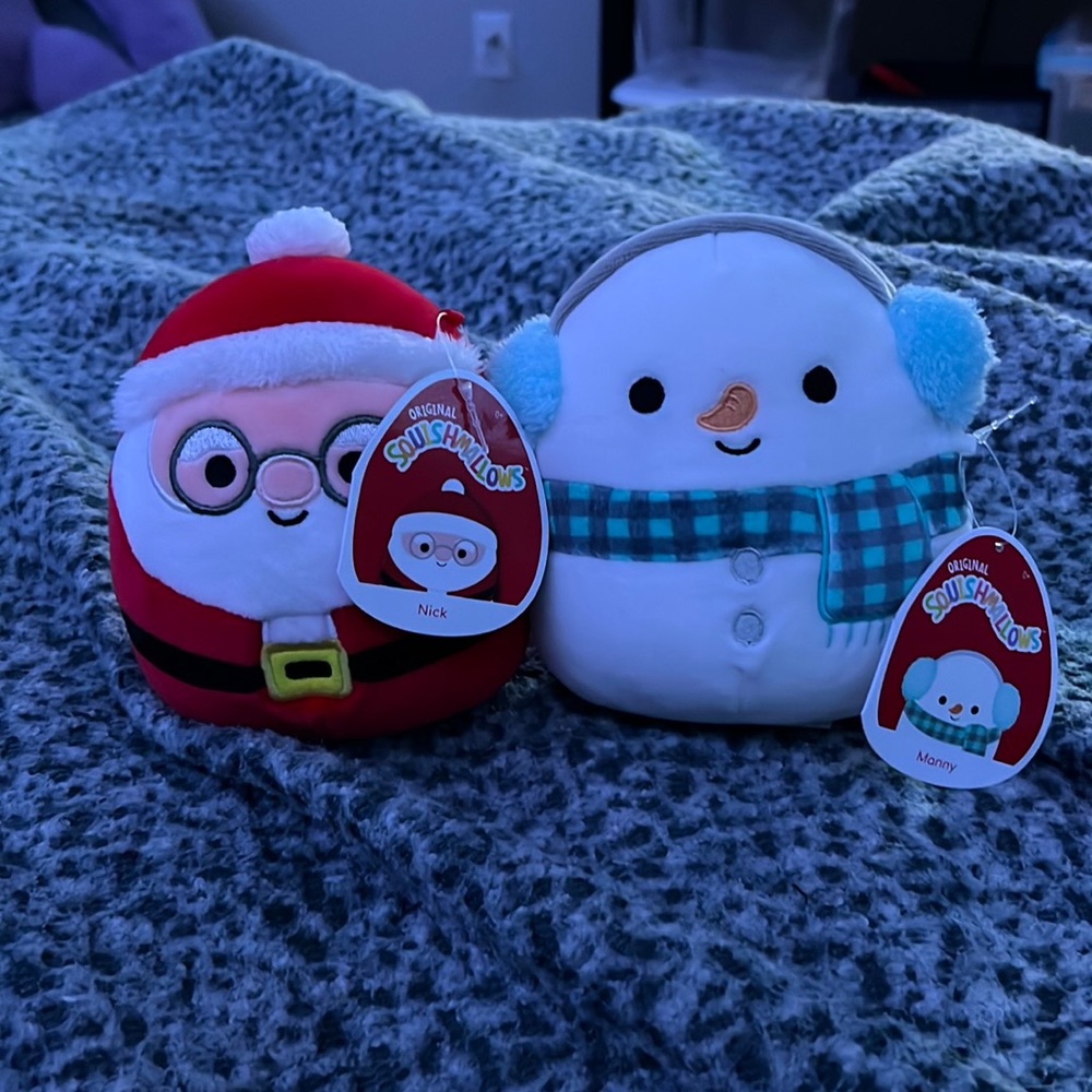 Holiday Squishmallow!